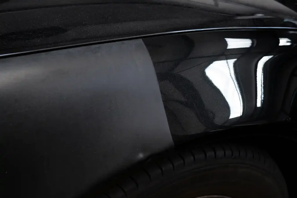 تأثیر لیسه‌گیری و رنگ